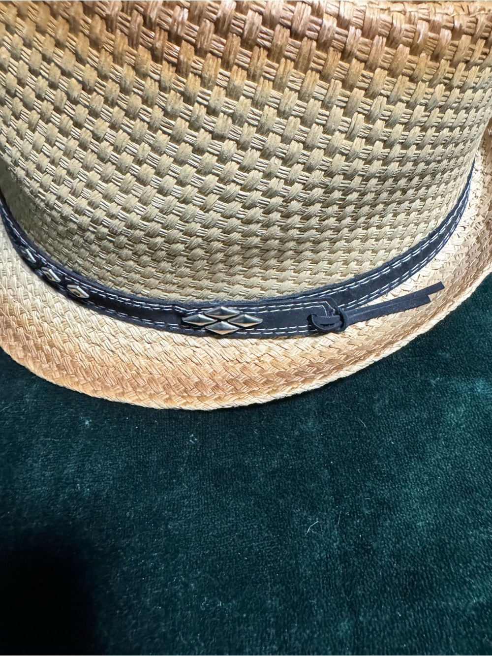 Fedora - Picture 3 of 5